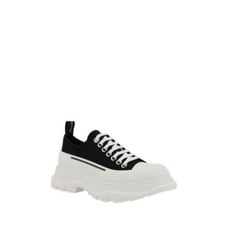 Alexander McQueen Tread Slick Sneaker - Black