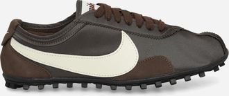 Nike Women s Moon Shoe OG Sneakers Baroque Brown