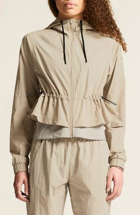 Craft ADV Join Windbreaker in Hay at Nordstrom, Size X-Small