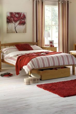 Julian Bowen Pickwick Spindle Bed in Natural | Size: Single