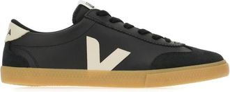 Veja Sneakers, male, Black, 11 UK, Stylish Trainers for Men and Women