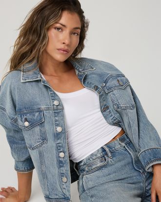 Vuori Clothing Womens Vuori Vintage Oversized Denim Jacket | Light Wash Indigo Denim | XS, Size Extra Small