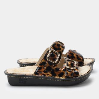 Alegria Womens Verah Sandal In Granimal