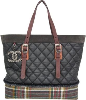 Chanel Pre-owned Tote Bags, female, Black, Size: ONE SIZE Pre-owned Matelasse Tote Bag