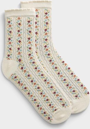 Simons Womens Scalloped edge floral pointelle-knit socks