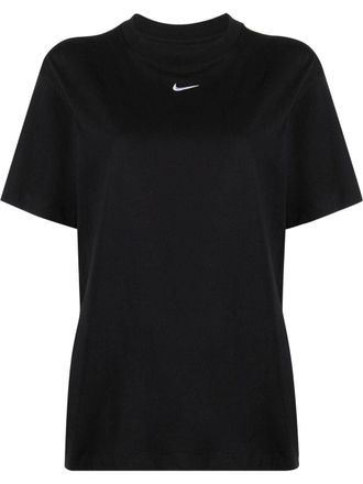 Nike Swoosh logo-print short-sleeved T-shirt - Black