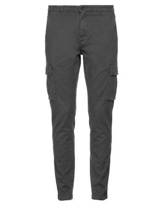 Lyle & Scott BOTTOMWEAR - Pantaloni su YOOX.COM