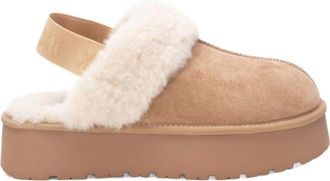 Xti Womens Winter Clogs In Beige