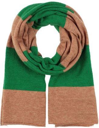 True Religion ACCESSOIRES - Schals auf YOOX.COM