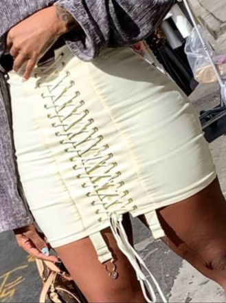 Lovely Makeup Bandage Fitted Skirt In Cream