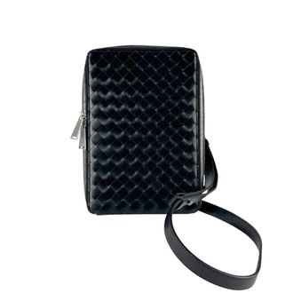 Bottega Veneta Black Leather Shoulder Bag (Pre-Owned)