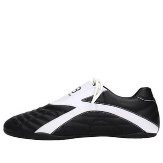 Balenciaga Zen Sneakers Black White 617540W2CG11090