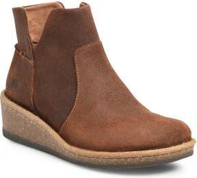 Børn Viv Distressed Leather Bootie in Brown Distressed Leather at Nordstrom Rack, Size 8.5