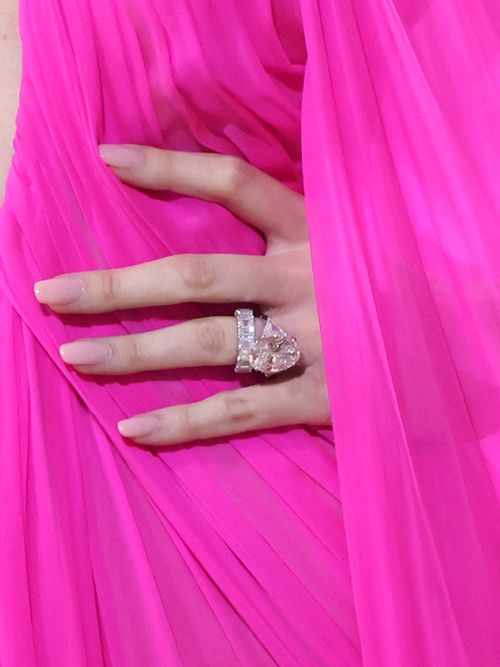 anello di fidanzamento 2024