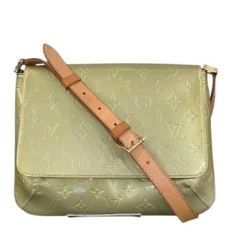 Louis Vuitton Pre-owned Cross Body Bags, female, Yellow, Size: ONE SIZE Pre-owned Thompson Street Monogram Vernis Shoulder Bag
