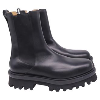 Ferragamo Ferragamo Chelsea Boots in Black Leather