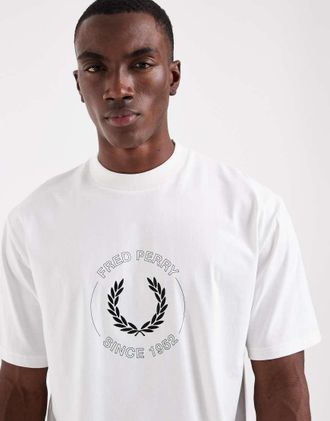 Fred Perry Laurel Wreath - T-shirt bianca con logo-Bianco