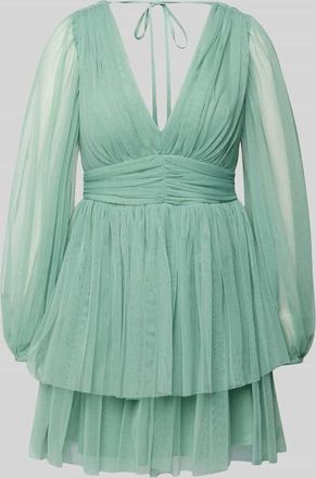 Jake*s Cocktailkleid im Stufen-Look mit V-Ausschnitt in Gruen, Gr&ouml;&szlig;e 34