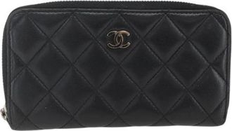 Chanel Pre-owned Wallets, female, Black, Size: ONE SIZE Pre-owned Leather Wallet
