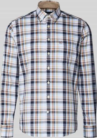 Bugatti Freizeithemd mit Knopfleiste in Camel, Größe XXXXL