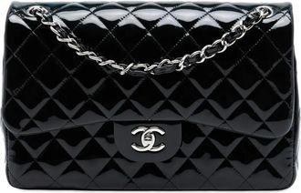 Chanel Borsa a spalla Jumbo Classic Double Flap con finitura verniciata 2014-2015 - Nero
