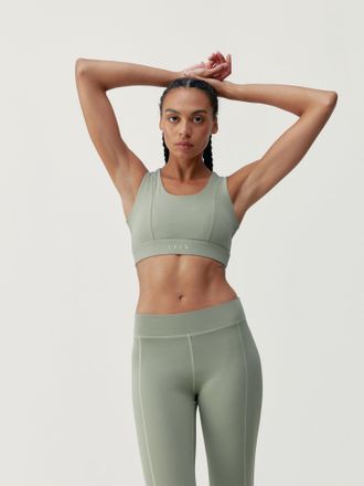 Born Living Yoga Top Namir Camuflaje