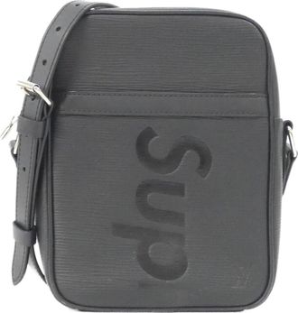 Louis Vuitton Black Leather Shoulder Bag (Pre-Owned)