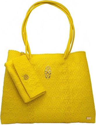 Lola's Bag Womens Travel Woven Tote Bag With Clutch In Yellow