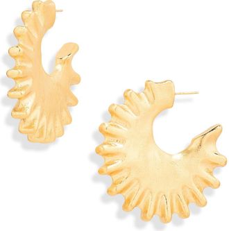 Jacquemus Les Creoles Hippocampe Hoop Earrings in Gold 280 at Nordstrom