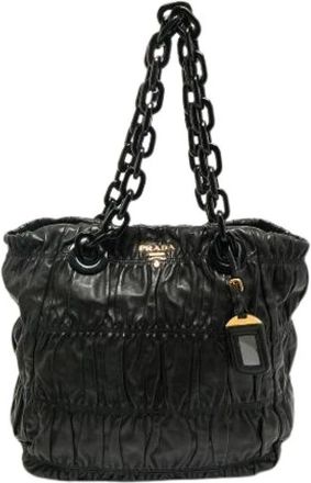 Prada Pre-owned Shoulder Bags, female, Black, Size: ONE SIZE Pre-owned Leather Shoulder Bag