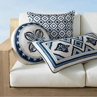 Frontgate Bronte Indoor/Outdoor Pillow Cover - 14 x 31 - Frontgate