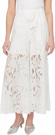 Frank Lyman Design High-Waisted Floral Trousers In White
