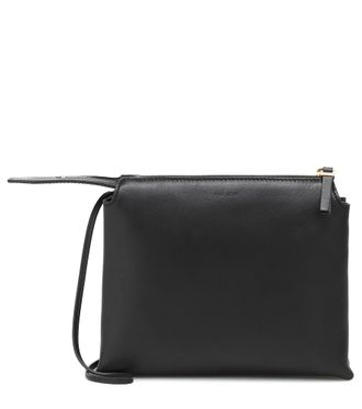 ショルダーバッグ・ポシェット THE ROW NAN MESSENGER BAG IN NAPPA Nan Shoulder Bag Black in Leather – The Row