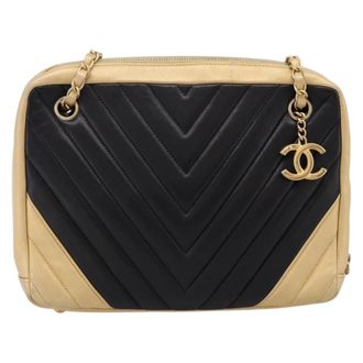 Chanel Camera Chevron Lambskin Beige Leather Handbag (Pre-Owned)