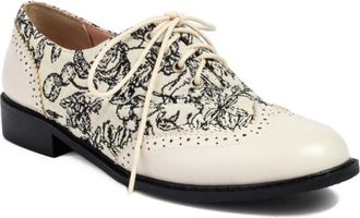 Generic Womens Oxford Shoes Lace Up Round Toe Low Block Heel Perforated Trim Smooth Panel Dress Shoes Comfortable for Fashion Party,Beige,7.5 UK