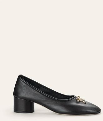 Dear Frances Womens Balla Pump In Black