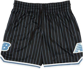 New Balance In Game trainingsshorts met krijtstreep en mesh - Zwart