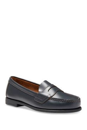 Eastland Classic II Leather Loafer - Wide Width Available in Navy at Nordstrom Rack, Size 10