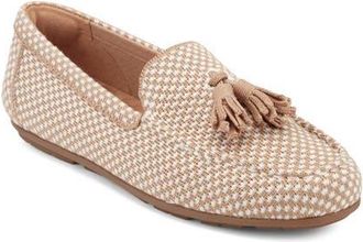 Easy Spirit Joandra Driving Loafer in Ivory/Camel at Nordstrom, Size 5.5
