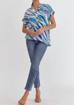 Entro Tiger V-Neck Top In Blue