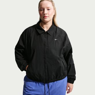 Nike Womens Nike Sportswear Oversized Coaches Jacket (Plus Size) in Black | IO6230-010