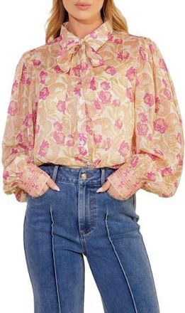 Flying Tomato Printed Woven Top in Ivory Lavender at Nordstrom Rack, Size Medium