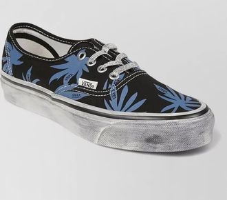 Vans lace low top sneakers rubber sole