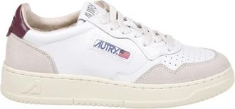 Autry Low Medalist Sneaker White/Burgundy