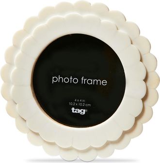 Tag Round Scallop Photo Frame 4X4 White Resin Summer at Nordstrom, Size 4Ft 0In X 4Ft 0In