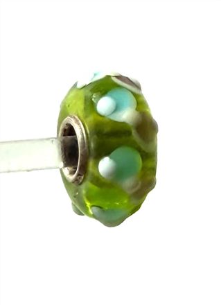 Trollbeads Womens Universal Unique Lace Bead Charm In Green