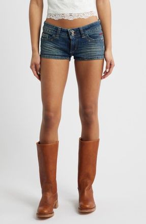 BDG Piper Low Rise Denim Shorts in Mid Vintage at Nordstrom, Size 27 X 32