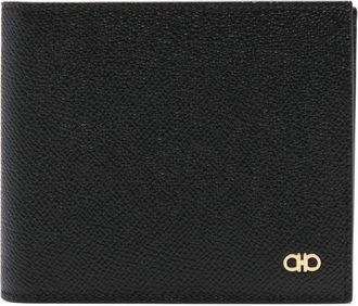 Ferragamo Gancini-plaque grained leather wallet - men - Calf Leather - One Size - Black