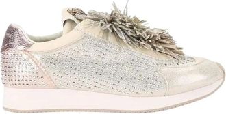 Kurt Geiger Schoenen, Dames, Beige, 40 EU, Leer, Islington Pom Pom Sneaker