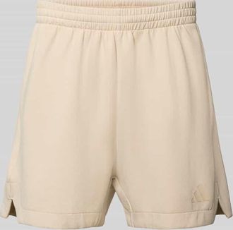 adidas Regular Fit Sweatshorts mit Modal und Baumwoll-Anteil in Beige, Gr&ouml;&szlig;e XXL